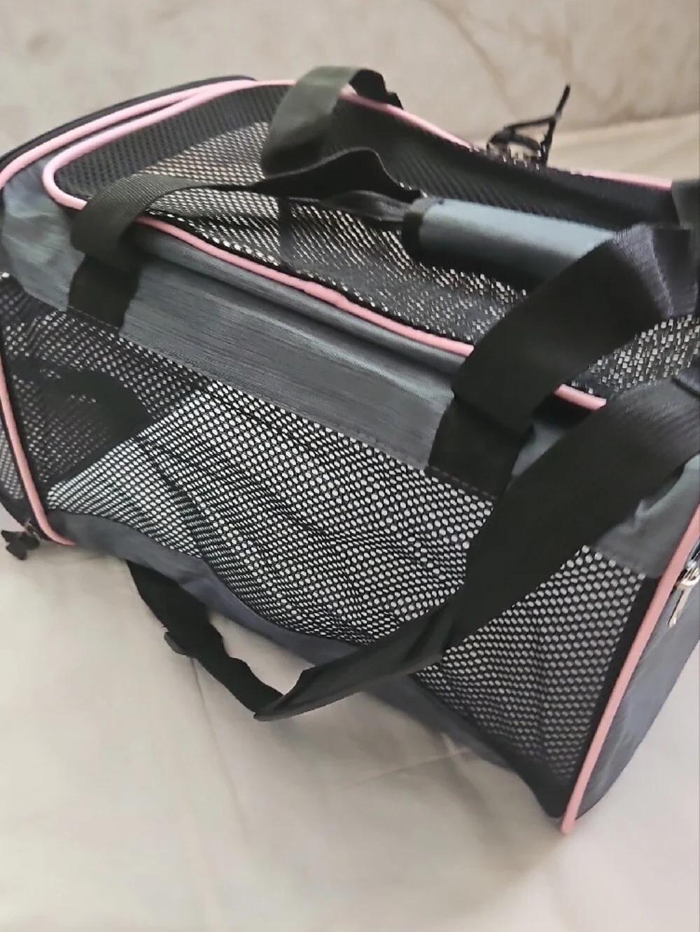 New Soft Mesh Pet Cat Small Dog Carrier with Pink Trim